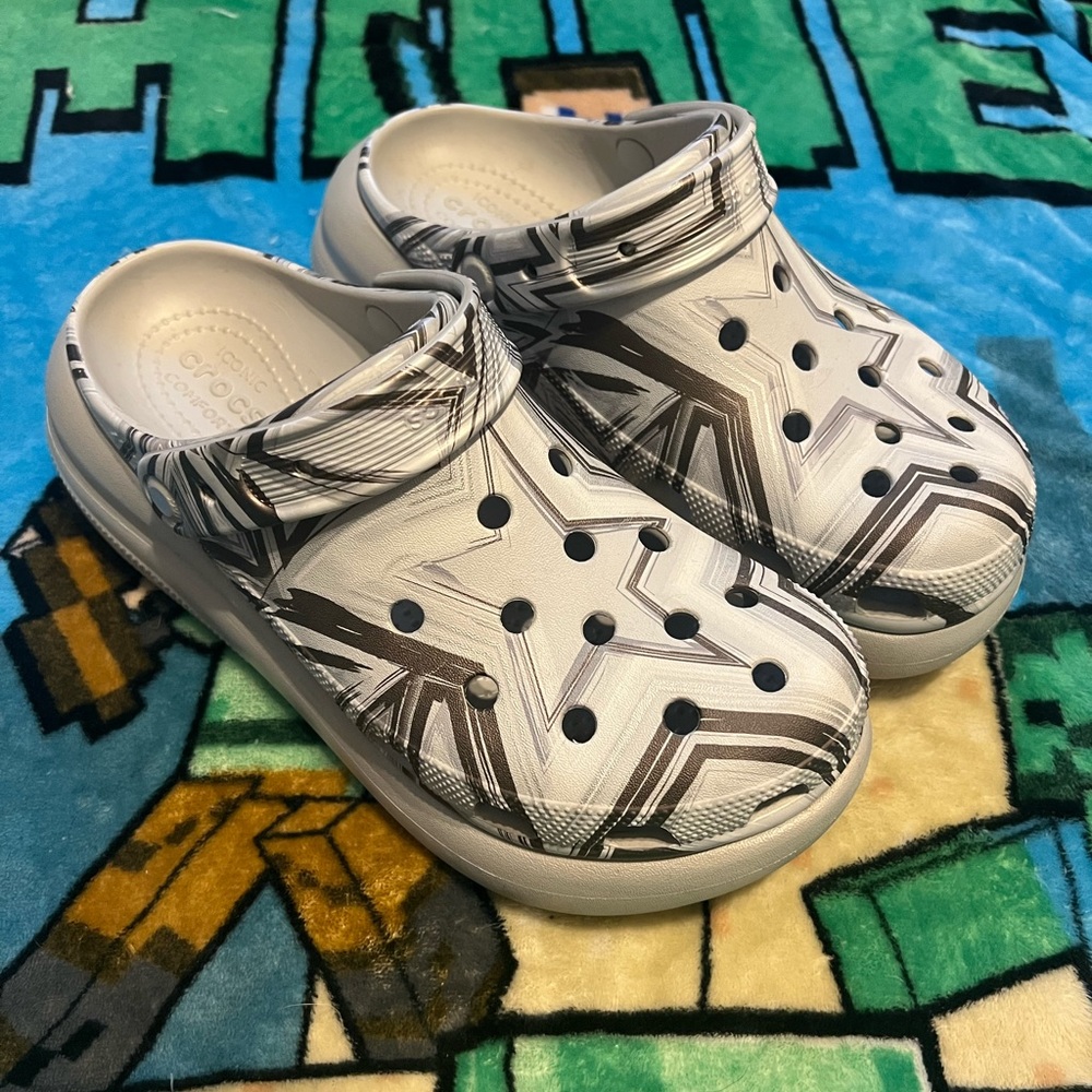 Y2K DISCO STAR PATTERN CRUSH CROCS